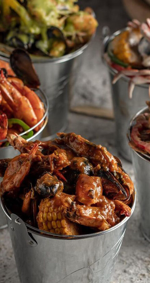 seafood restaurant in kottayam, seafood restaurant in kochi, seafood bucket kochi, seafood bucket kottayam