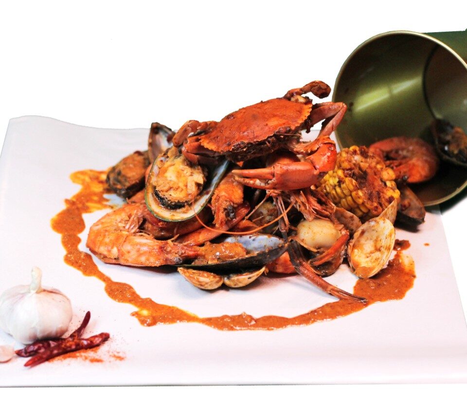 seafood restaurant in kottayam, seafood restaurant in kochi, seafood bucket kochi, seafood bucket kottayam