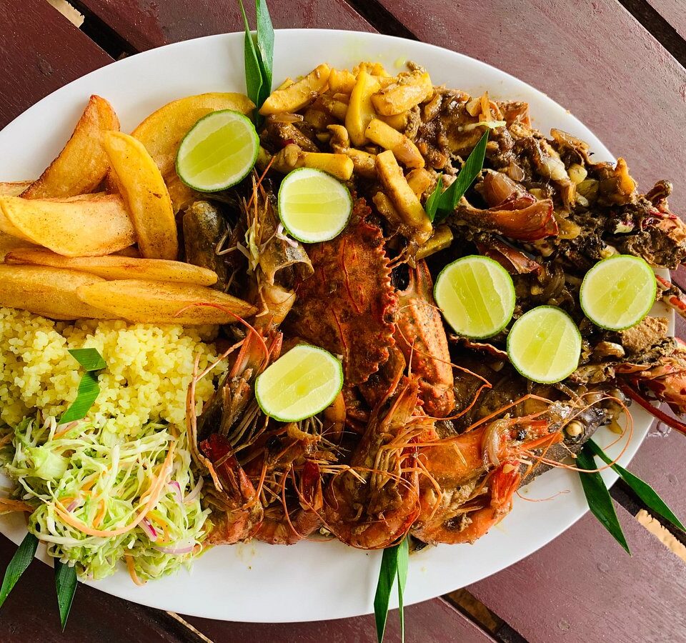 seafood restaurant in kottayam, seafood restaurant in kochi, seafood bucket kochi, seafood bucket kottayam