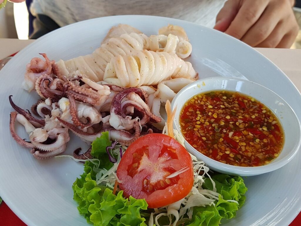 seafood restaurant in kottayam, seafood restaurant in kochi, seafood bucket kochi, seafood bucket kottayam