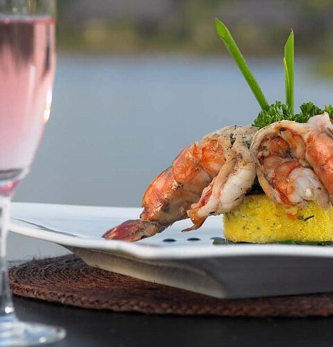 seafood restaurant in kottayam, seafood restaurant in kochi, seafood bucket kochi, seafood bucket kottayam